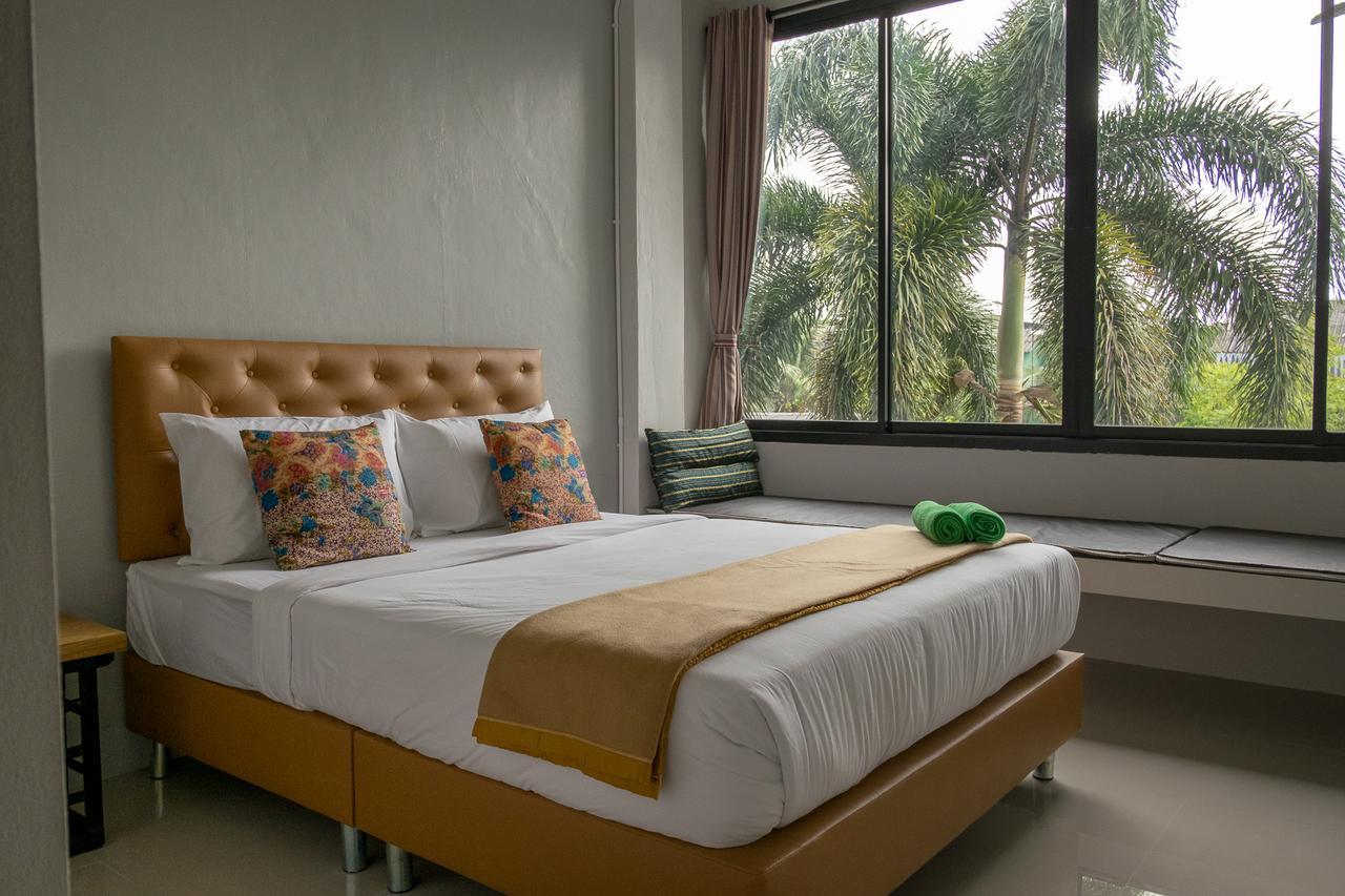 Pugdee Hotel Lang Suan Ngoại thất bức ảnh